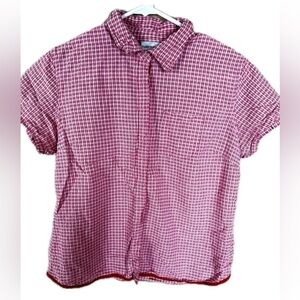 Vintage Fashion Bug Womens plaid short sleeve button down shirt.